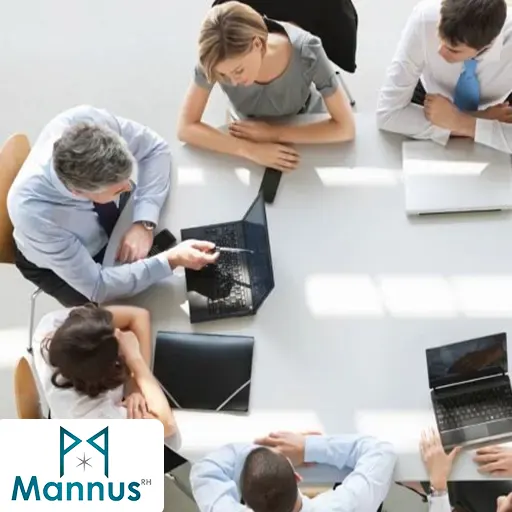 Apoio universitário em programas de estágio